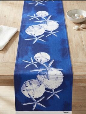 Boston Intl. Coastal Blue Cyanotype Table Runner - Shells & Starfish70 X 13